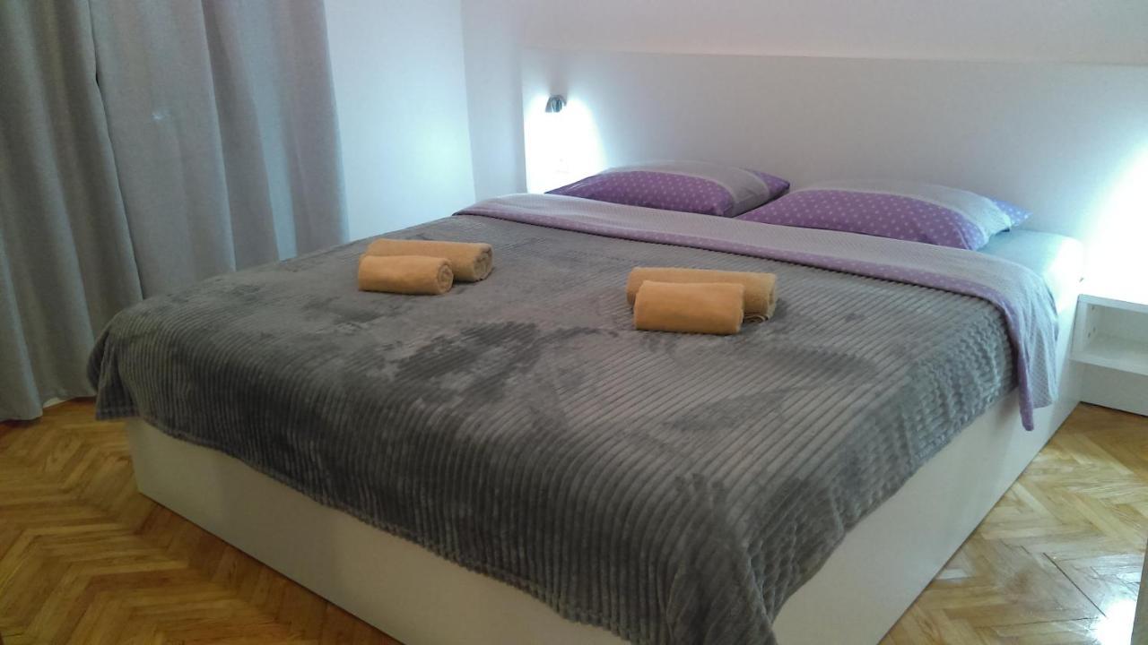 Apartman Borna Stari Grad Kültér fotó